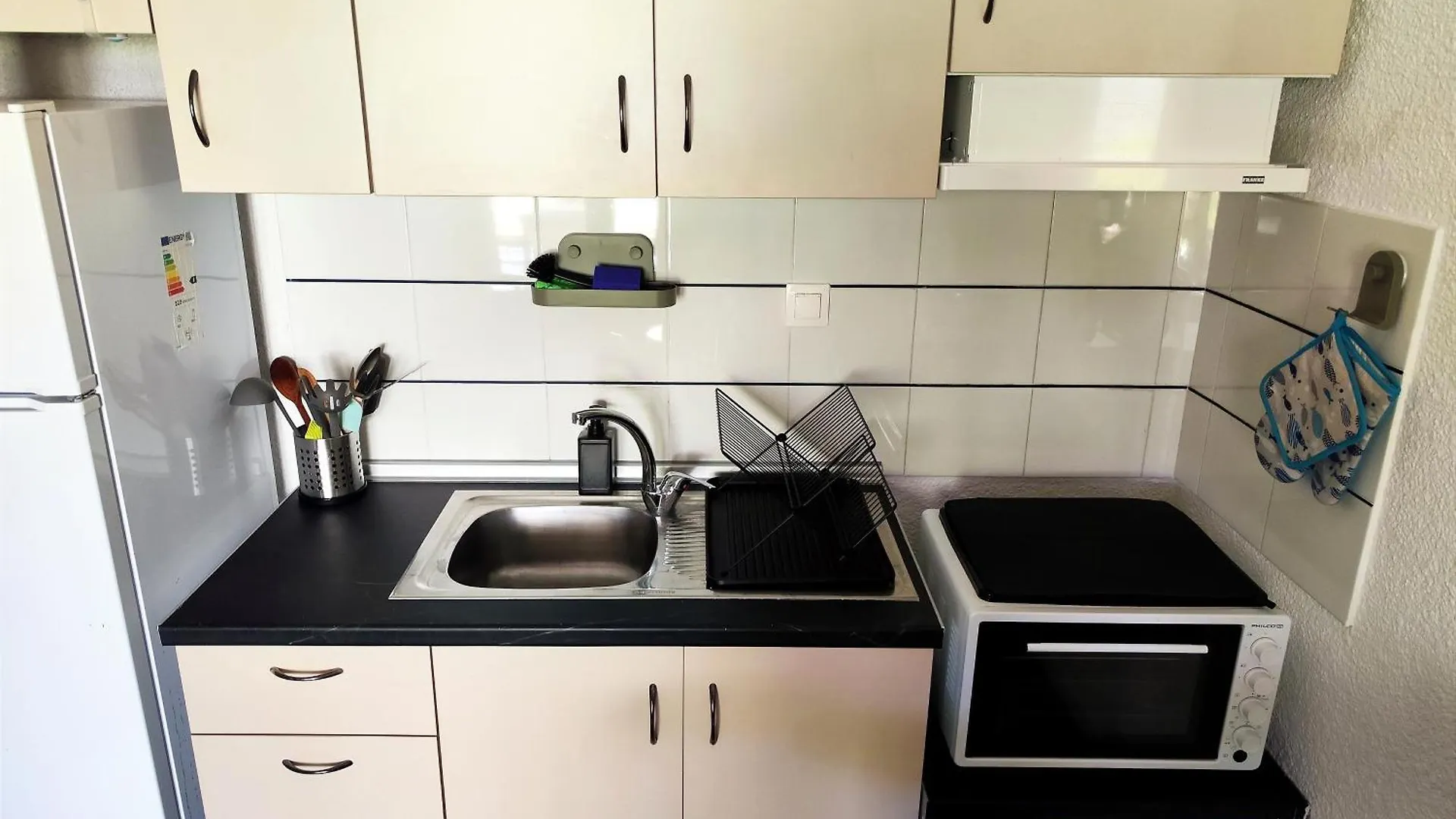 Kochyli Apartment Kalandra 度假居